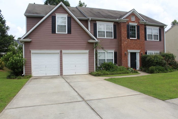 Houses for rent in fairburn